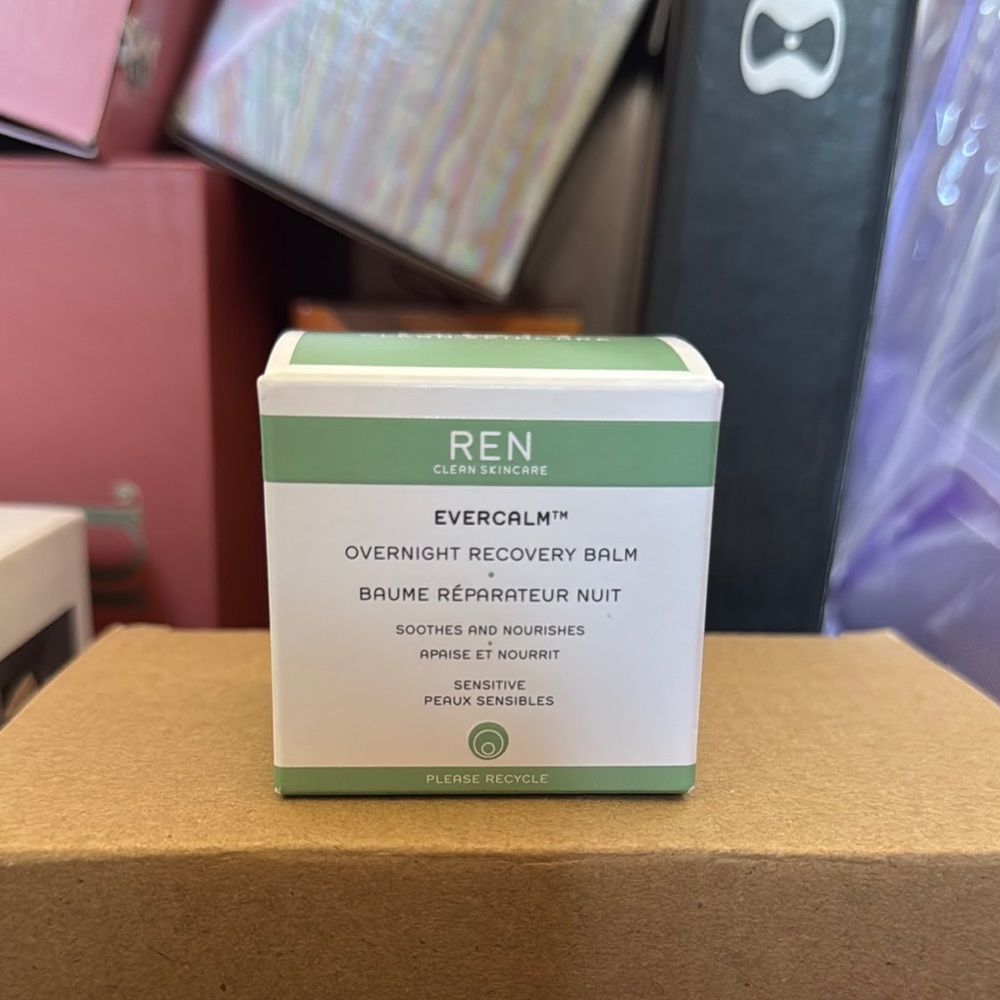 Evercalm Overnight Recovery Balm